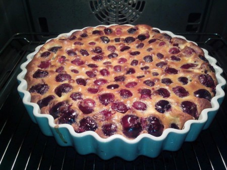 Clafoutis aux cerises du jardin