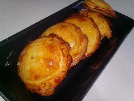 Mini tourtes aux pommes et  caramel beurre salé