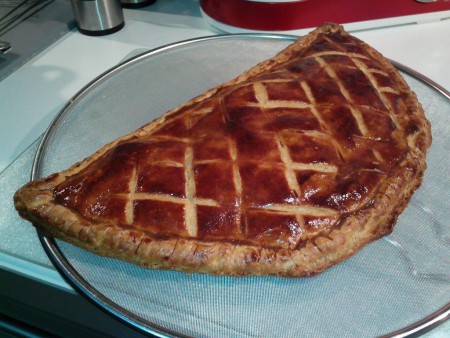 Galette des rois à la pâte de noisettes